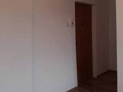 Apartament de 1 camera, 22 mp., decomandat, zona Marasti