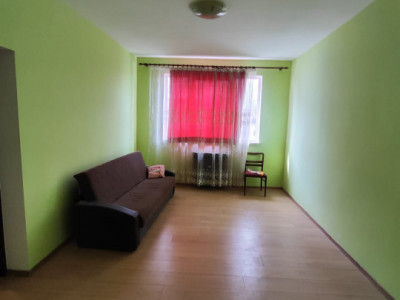 Apartament de 2 camere, 40 mp., zona Materna