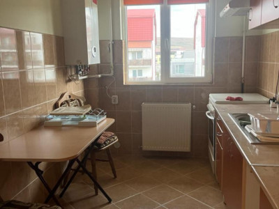  Inchiriere apartament de 2 camere, decomandat, 54 mp., zona Eroilor