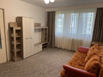 Apartament de 2 camere, 48 mp., zona Gheorgheni.