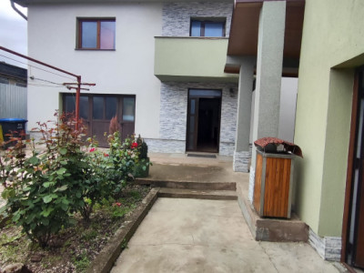 Oportunitate! Casa individuala, la cheie, 9 camere, Turda Noua