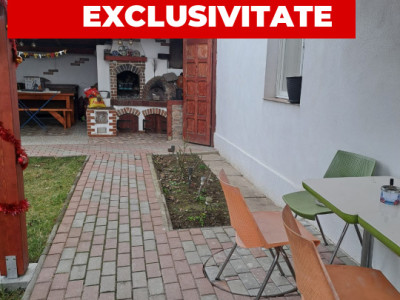 Apartament de 5 camere, 90 mp., zona Unirea.
