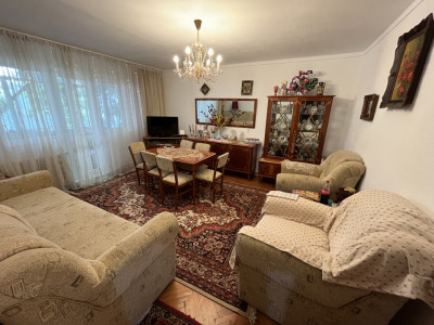 Apartament 4 camere, etaj 1, zona Decebal 
