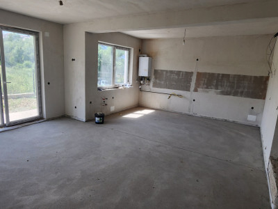 Duplex, 5 camere, 119,5 mp., teren 196 mp., Dezmir
