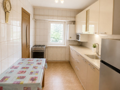 Apartament 2 camere, decomandat., zona Bulevardul Muncii, Comision 0%