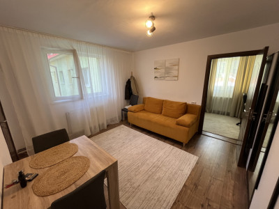 Apartament de 2 camere, 35 mp., zona Decebal