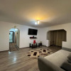 Apartament de 3 camere, decomandat, 70 mp., zona Lama thumb 3