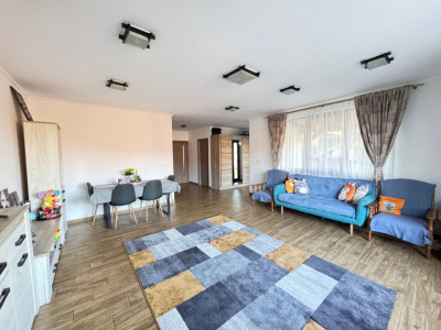 Casă individuală, decomandată, 3 camere, 84 mp, teren 400 mp., zona Valea Jelnei