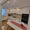 Apartament de 3 camere, decomandat, 90 mp., zona Stefan cel Mare. thumb 3