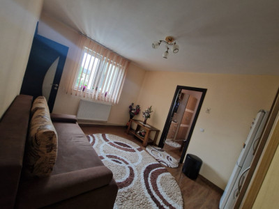 Apartament de 2 camere, 31,58 mp., zona Decebal