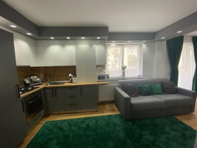 Apartament de 3 camere, 49 mp., zona Tineretului