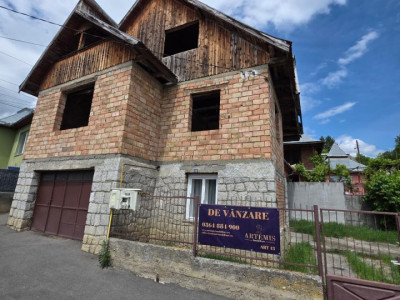Casă individuala, 3 camere, zona Turda Noua