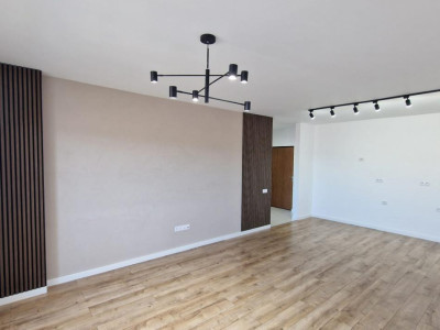 OPORTUNITATE! Apartament de 2 camere, finisat Ultra Lux, 53 mp., zona Eroilor