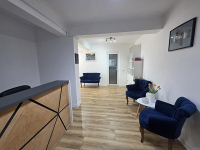Spatiu de birouri, 63 mp, terasa 40 mp, 2 parcari, zona Centrala/Horea
