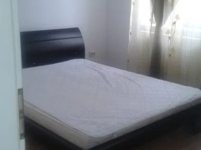 Apartament cu o cameră, decomandat, 44mp, Iris. 