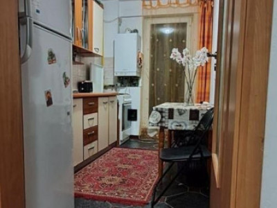 Apartament de 1 camera, 45 mp., decomandat, zona Intre-Lacuri