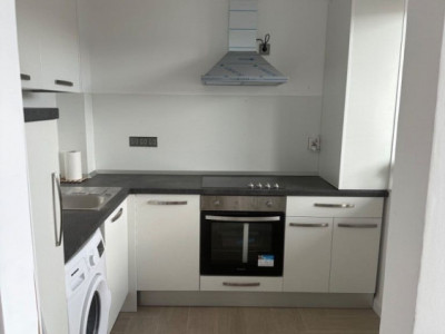 Apartament de 1 camera, 34 mp., decomandat, zona Sesul de sus