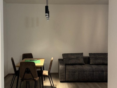 Apartament de 2 camere, 49 mp., zona Tineretului