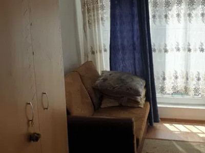 Apartament cu o cameră, decomandat, 41mp., Iris.  